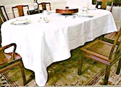 edinburgh style tablecloth.(small image).JPG (14089 bytes)